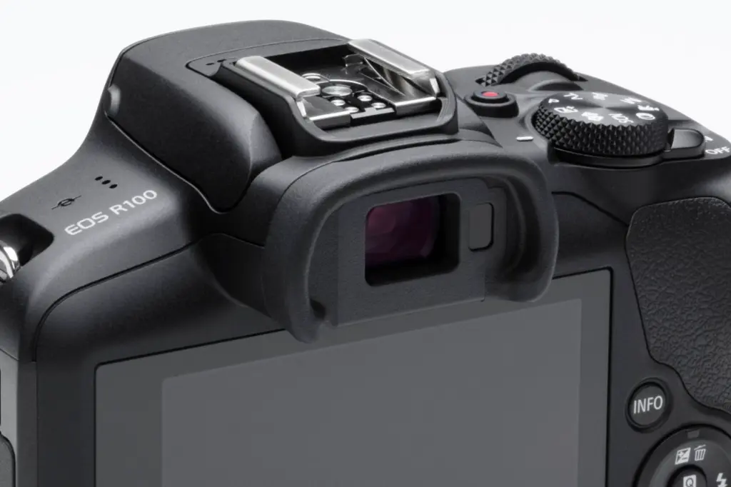 Camara 02 C.webp